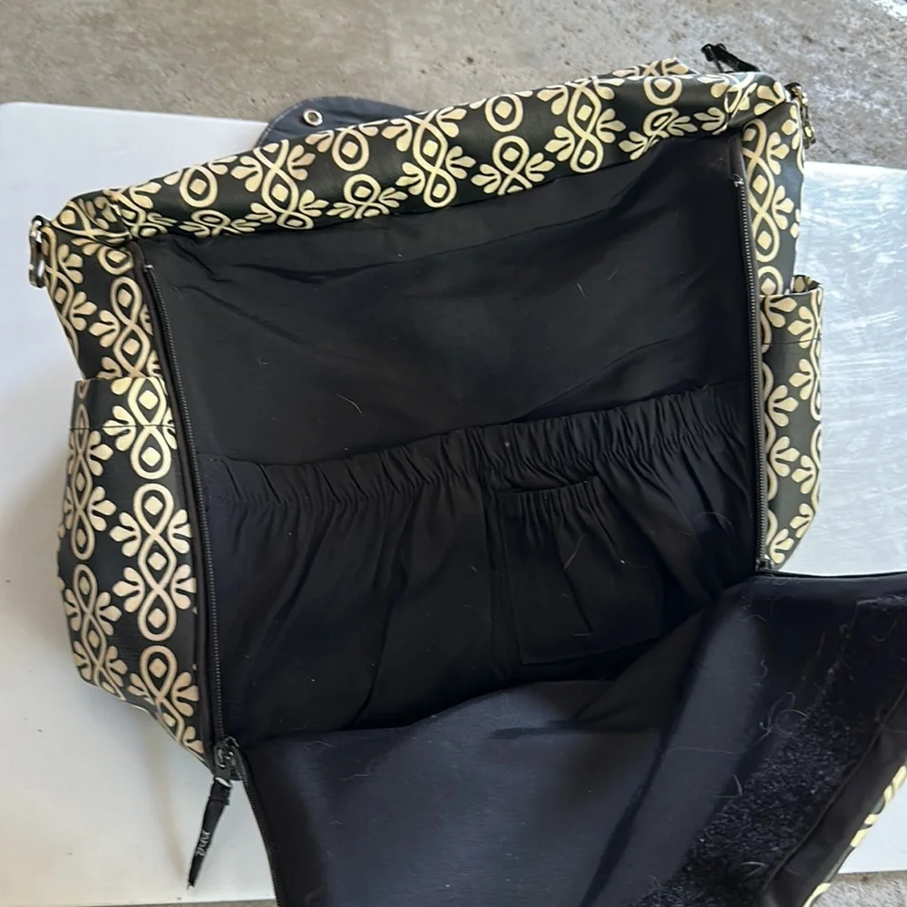 Petunia pickle bottom boxy diaper bag